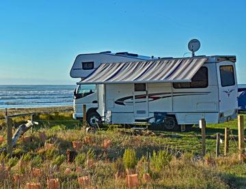 Freedom Camping at Pourere Beach, south of Hastings