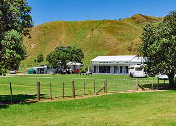 Anaura Bay Campsite