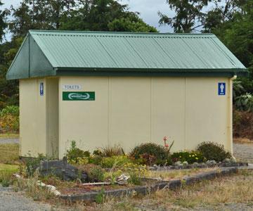 Public toilets and dump station