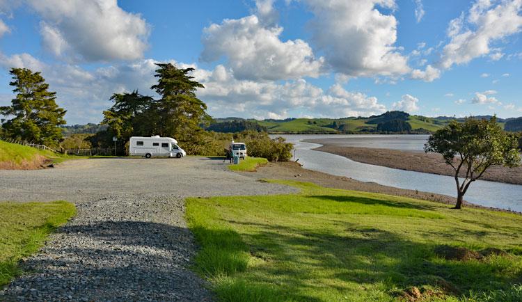 Parking at Dawson's Landing