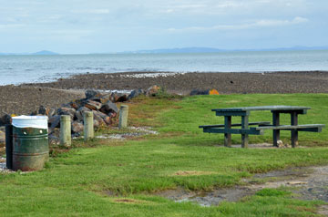 Reserve picnic tables