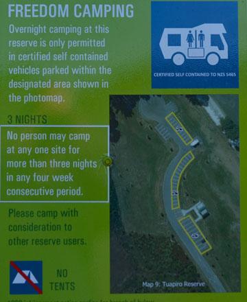 Freedom Camping sign