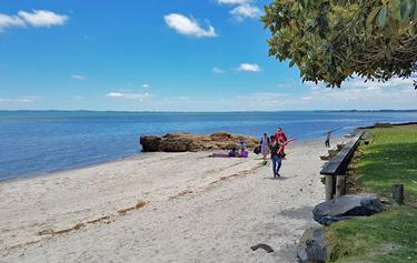 صوفي سيمبتون مصفوفة clarks beach park 