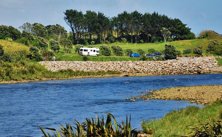 The Waiwhakaiho River alongside Lake Rotomanu