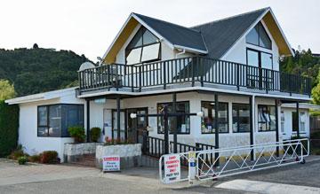 Kaiteriteri Beach Camp Office