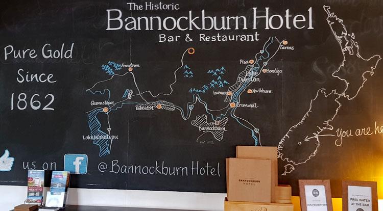 Bannockburn hotel sign