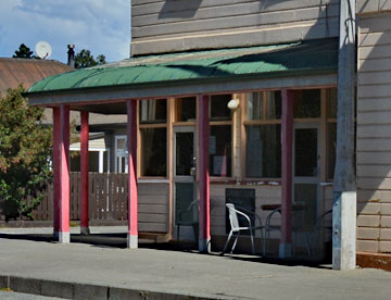 Hotel entrance and reception