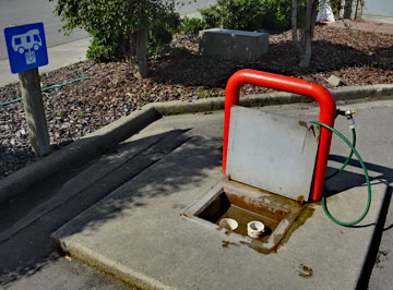 Public dump station