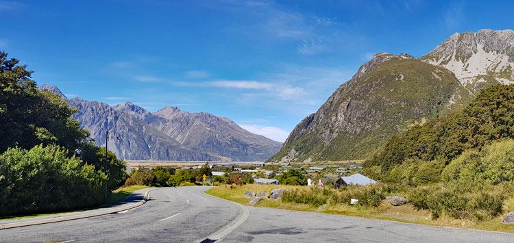 Rugged scenery while approaching the village