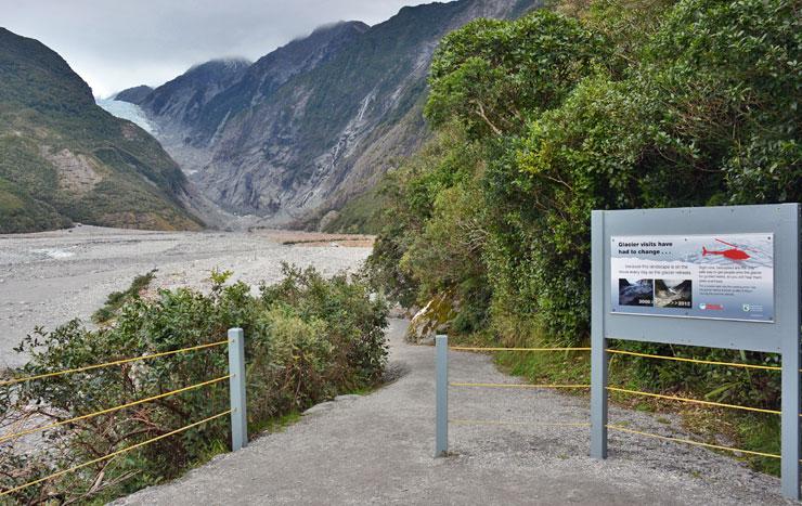 The start of the glacial valley where the glacier had come to around 40 years ago.