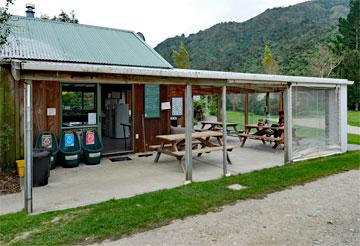 Kitchen-dining building