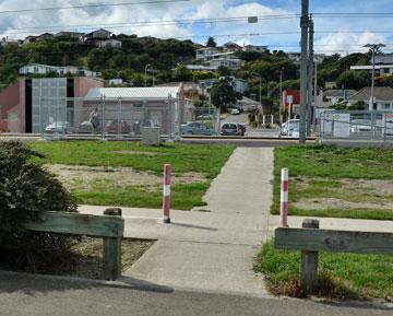 Path leading to the railway station and shopping centre