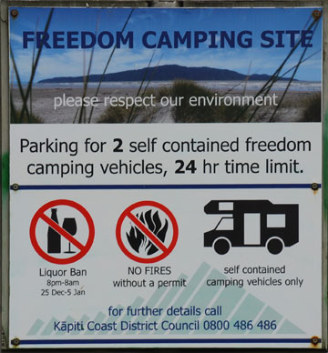 Freedom Camping sign