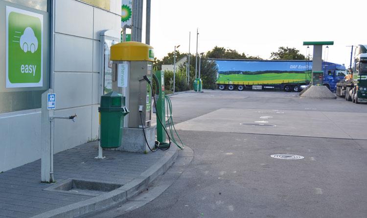 Public dump station area