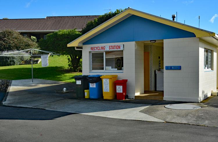 Main toilets and bathroom facilities