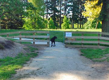 Entrance to the cycleway