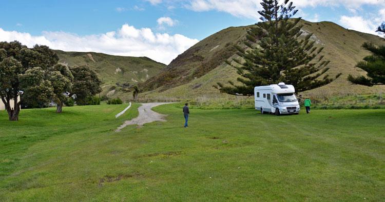 Parking area in the reserve