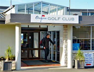 Golf club reception