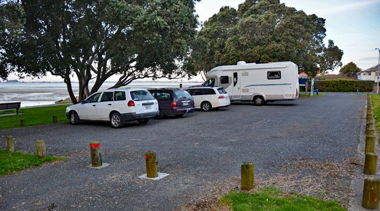 Beach Rd Reserve carpark