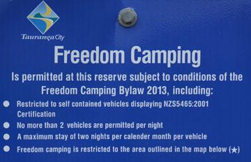 Freedom Camping sign